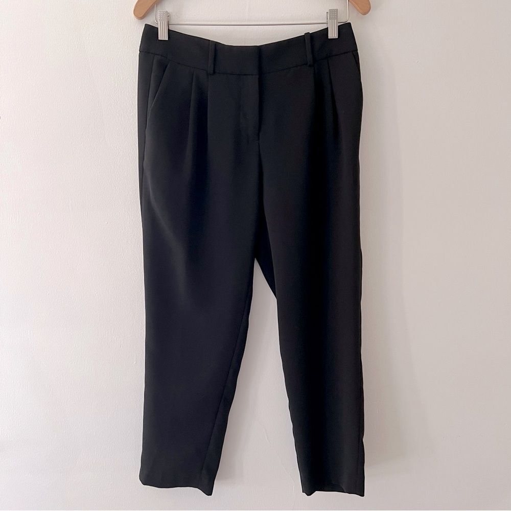 J Crew Black Pleated Pants Size 4 Classic Tapered Ankle Career